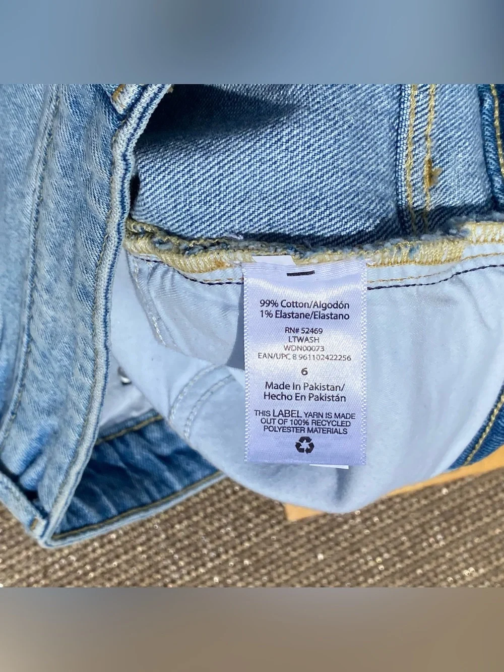 NWT Free Assembly High Rise Rolled Cuff Denim Jean Shorts Light Wash Size 6